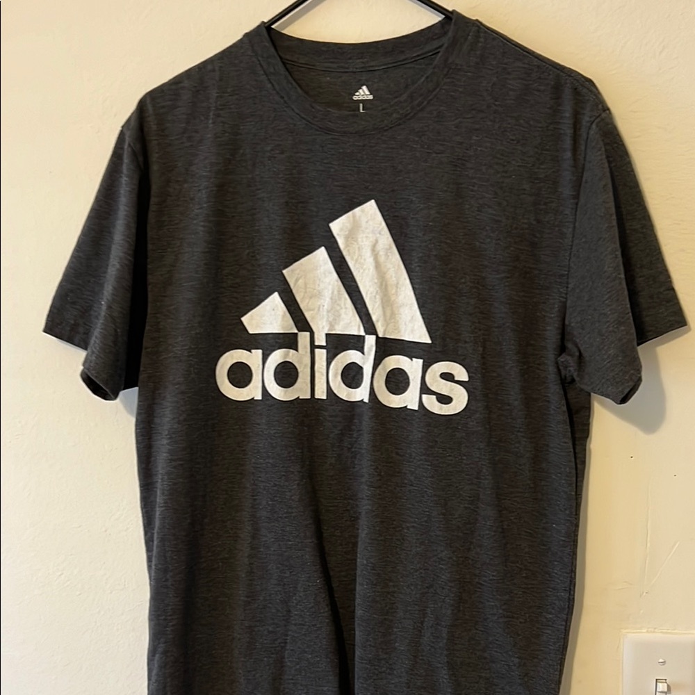 Adidas Men's Gray T-Shirt
